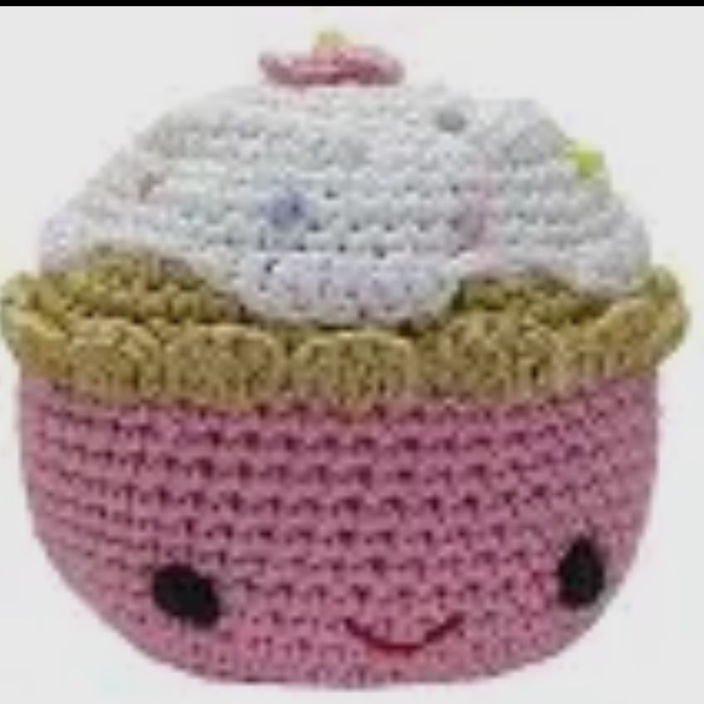 Knit Knacks Purdy the Cupcake Organic Cotton Small Dog Toy
